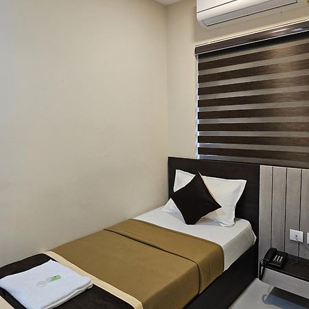 Nīleshwar Thaal Residency Cheruvathur-Hala Groups מראה חיצוני תמונה