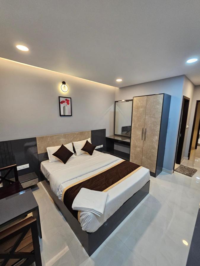 Nīleshwar Thaal Residency Cheruvathur-Hala Groups מראה חיצוני תמונה