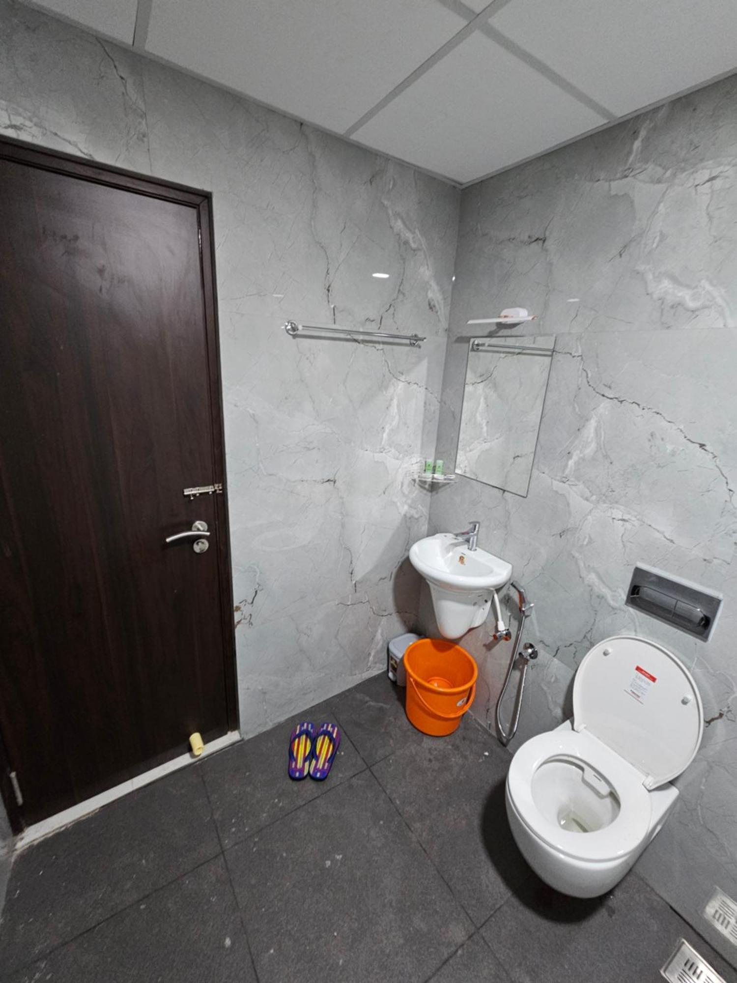 Nīleshwar Thaal Residency Cheruvathur-Hala Groups מראה חיצוני תמונה